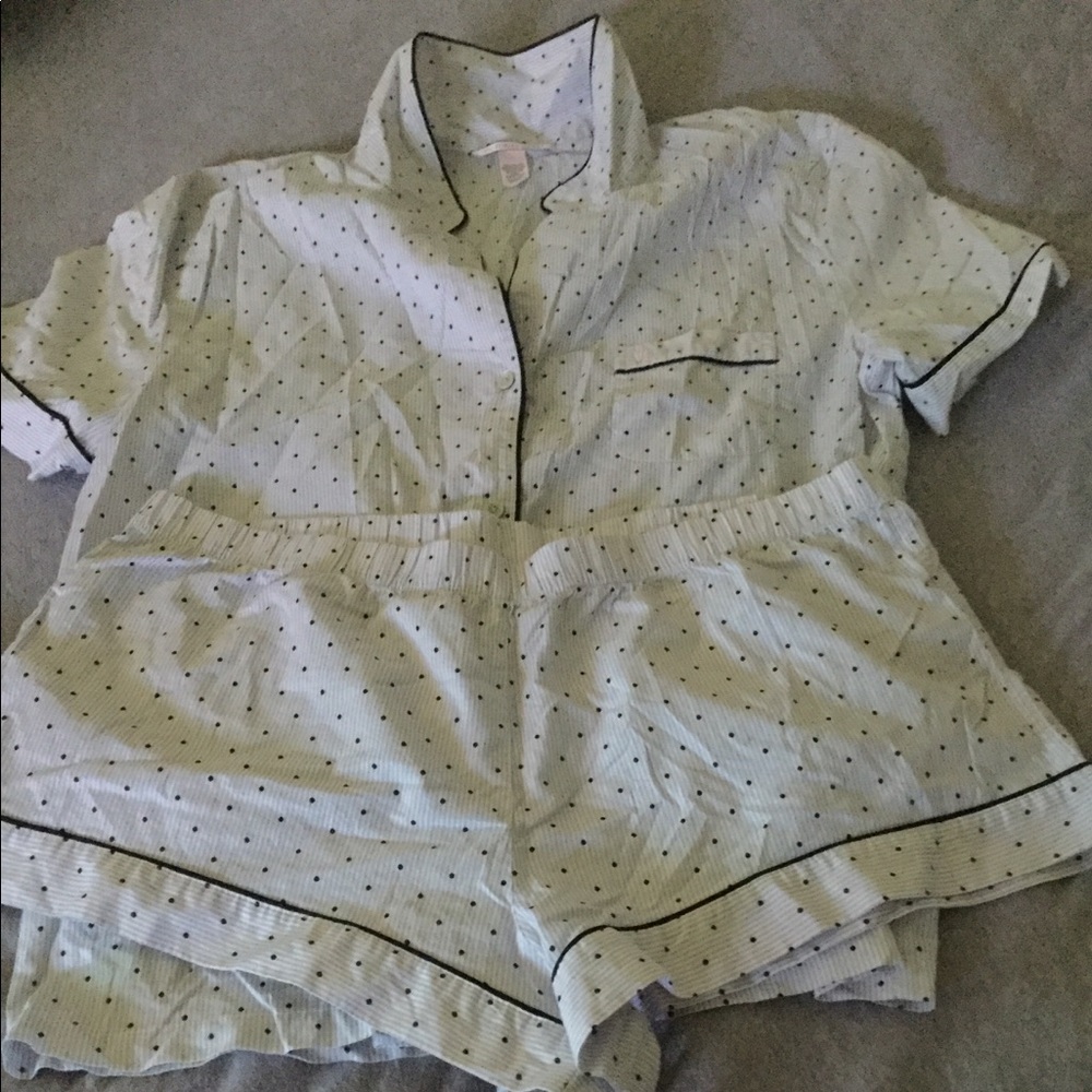 sleepwear